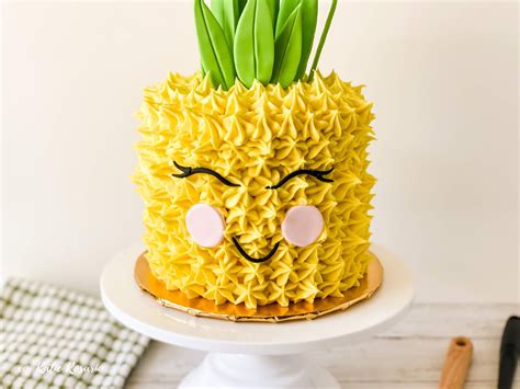 Tropical Pineapple Cake That's Super Easy & Fun to Make - XO, Katie Rosario