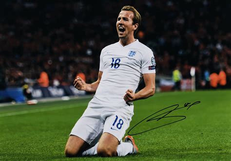 England captain Harry Kane signs first-ever exclusive memorabilia ...