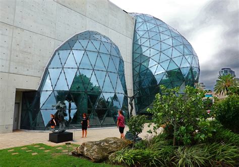 Joe's Retirement Blog: The Dali Museum, St. Petersburg, Florida, USA