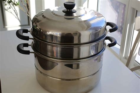 Stainless steel steamer - Maangchi’s Korean cooking kitchenware