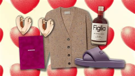 45 Valentine's Day Gifts for Her That Are Better Than Roses in 2023 | GQ