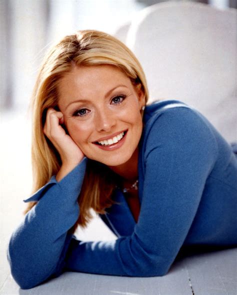 Hayley Santos played by Kelly Ripa - All My Children Photo (6045912 ...