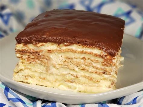 Passover Matzo Icebox Cake + Video - This Old Gal