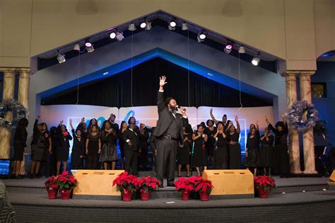 mass choir - Mountaintop Faith Ministries