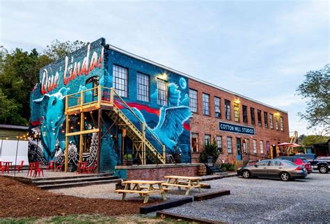 Asheville River Arts District: A Guide to Galleries & Restaurants