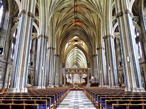 Of Golden Roses: Bristol Cathedral | Bristol, England