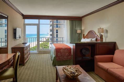 Newport Beachside Hotel and Resort in Miami Beach (FL) - Room Deals, Photos & Reviews