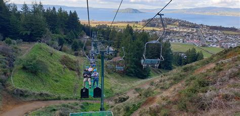 Photoog v49.0: Rotorua Skyline Luge.....