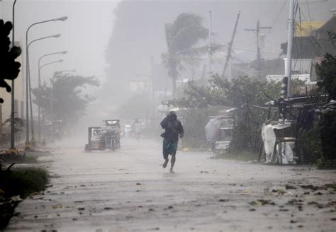 Typhoon Hagupit: 21 dead as storm ravages the Philippines and ...