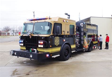 LFD gets new custom fire truck | Laclede County Record