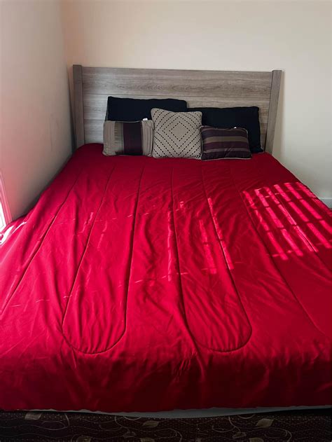 Queen size Bed Room Set - Bedroom Furniture Sets - Fayetteville, North Carolina | Facebook ...