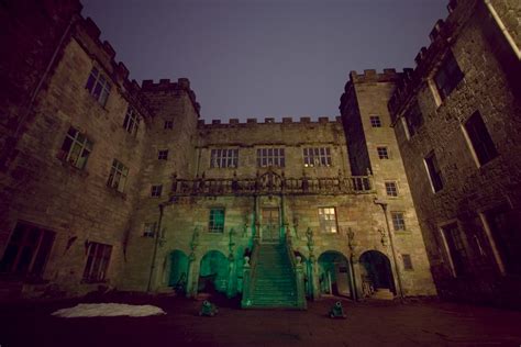 Chillingham castle courtyard | - Hob - | Flickr