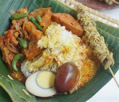 Nasi Ayam Khas Semarang - Ma'e Masak