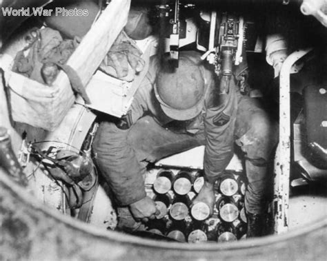 M4A3 turret interior | World War Photos