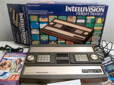 Retro Treasures: Mattel Intellivision & games