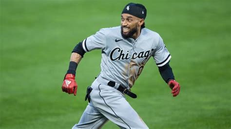 White Sox sign Billy Hamilton to minors deal - oggsync.com