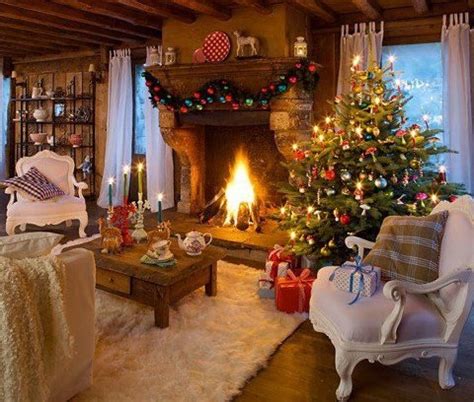 One of the coziest spaces !! How bad do you want to curl up there ? | Christmas room, Cozy ...