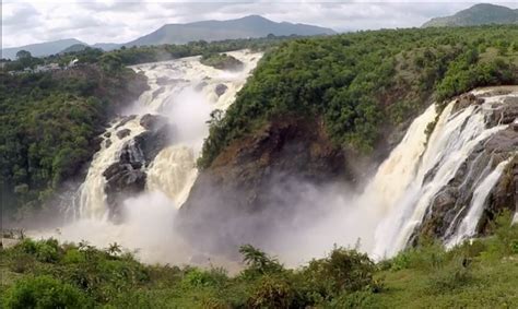 Six best waterfalls near Bangalore that you should visit