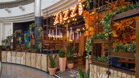 Zizzi Italian Restaurants Canary Wharf | Italian in Canary Wharf London