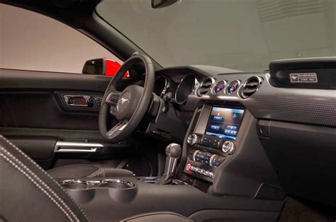 2015 ford mustang interior pictures