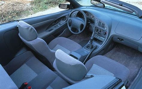 1998 Mitsubishi Eclipse Spyder Interior Pictures