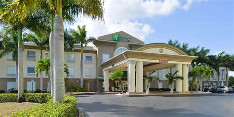 Holiday Inn Express & Suites Florida City-Gateway To Keys Hotel by IHG