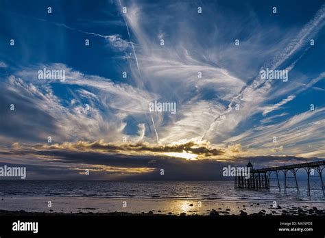 Clevedon Pier At Sunset Stock Photo - Alamy