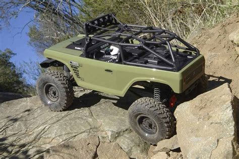 10 Best RC Rock Crawlers [Buying Guide] – Autowise