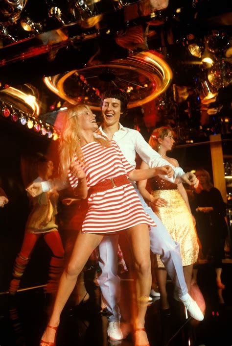 The Dawn of Disco – 13 Interesting Pictures Show Disco's Scenes from the early 1970s | Disco ...