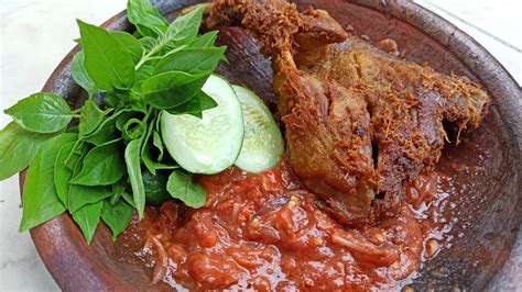 RESEP BEBEK GORENG LAMONGAN BESERTA SAMBALNYA @uuskhasanah - YouTube