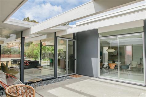 Milgard Standard Aluminum Sliding Patio Doors