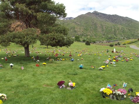 Memorial Gardens of the Wasatch - Lindquist Mortuaries