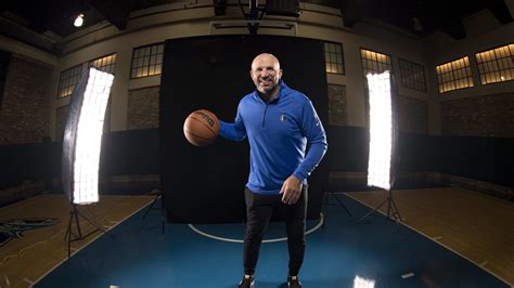 Dallas Mavericks coach Jason Kidd graduates from college