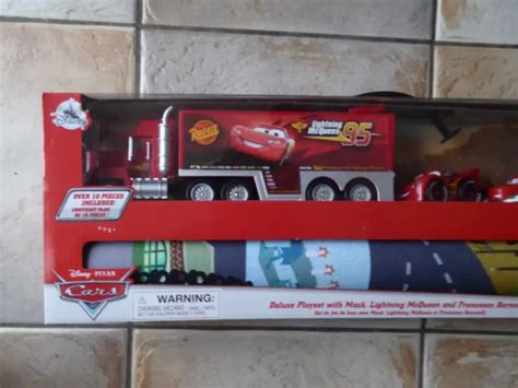 DISNEY STORE DELUXE Playset Mack Truck Lightning McQueen Francesco Toys Cars Mat £39.99 ...