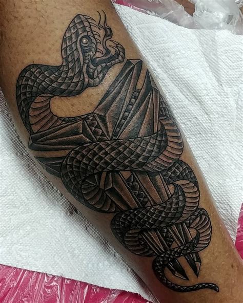 Black Mamba Tattoo Ideas Embracing the Power and Elegance