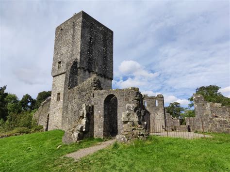 Mugdock Country Park & Castle | Scotland Off the Beaten Track