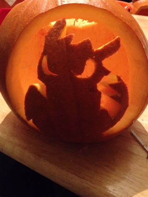 Toothless the dragon pumpkin carving! | Pumpkin carving, Kids pumpkin ...