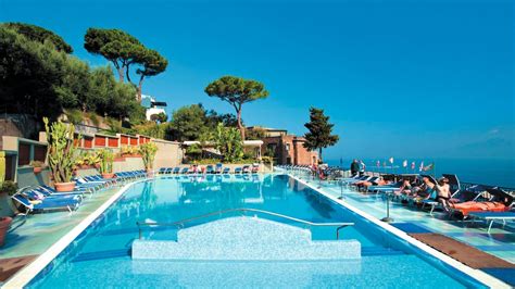 Hotel Bristol in Sorrento | Thomson now TUI