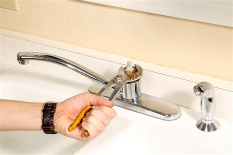 How To Fix Moen Single Handle Kitchen Faucet – Juameno.com