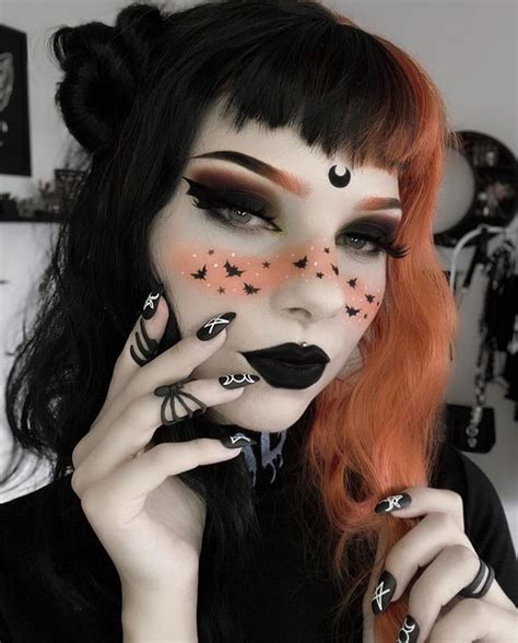 30+ Scary Halloween Makeup Looks Ideas For 2020 - The Glossychic Gardening could be a… | Cool ...