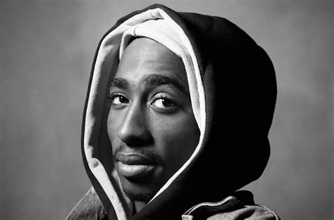 Tupac Shakur Biography, Age, Height, Weight, Wiki, Net Worth, Facts & More