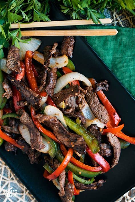 Steak And Pepper Skillet Recipe | Paleo Leap