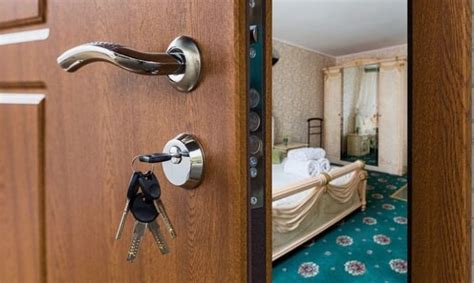 How To Open A Locked Bedroom Door Without Key Ireland | www ...