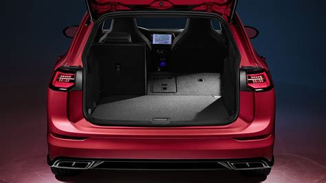 New VW Golf Estate revealed: we like big boots | CAR Magazine