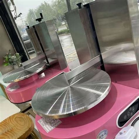 High Speed Automatic Round Cake Decorating Machine/Cake Icing Machine Products from Jining ...