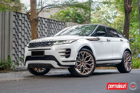 RANGE ROVER EVOQUE - SERIES 17: S17-01 - Vossen Wheels