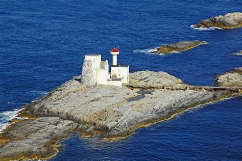 Hestskjaeret Lighthouse in Langoy, Norway - lighthouse Reviews - Phone Number - Marinas.com