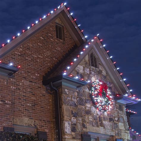 20+ Christmas Light Roof Ideas – HomeDecorish