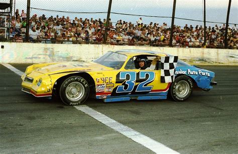 FLAT ROCK SPEEDWAY THROWBACK THURSDAY - Flat Rock Speedway