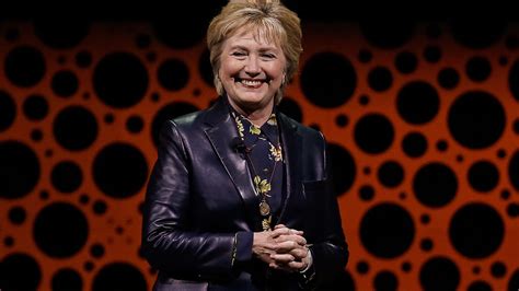 Hillary Clinton Is Back—And Has a Cool New Look | Vogue